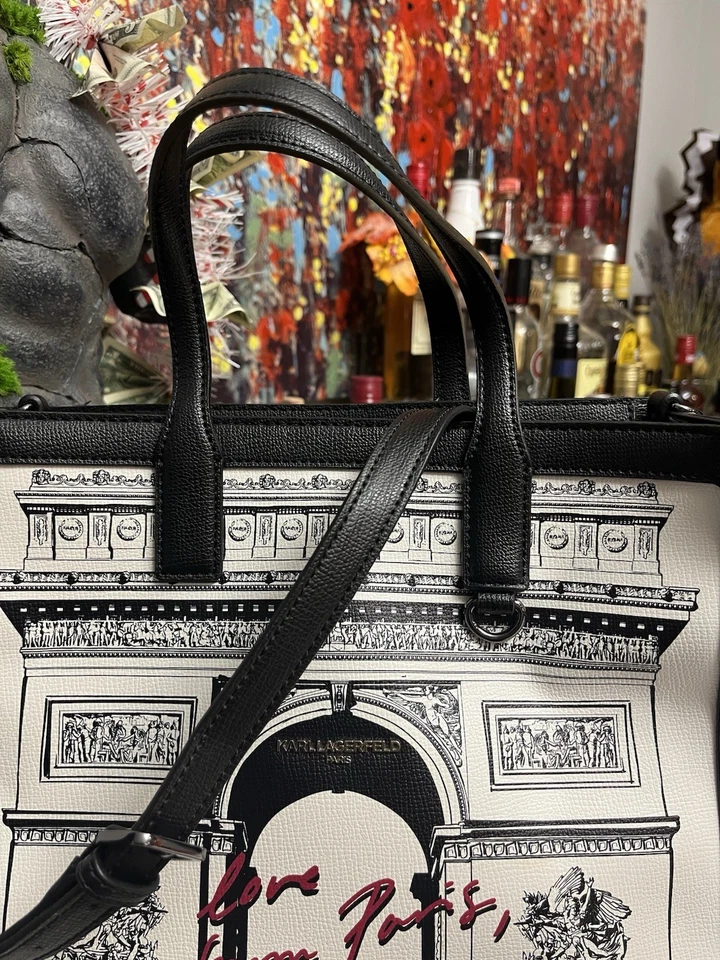Bolso Karl Lagerfeld blanco y negro con firma roja Foto 3 de 4