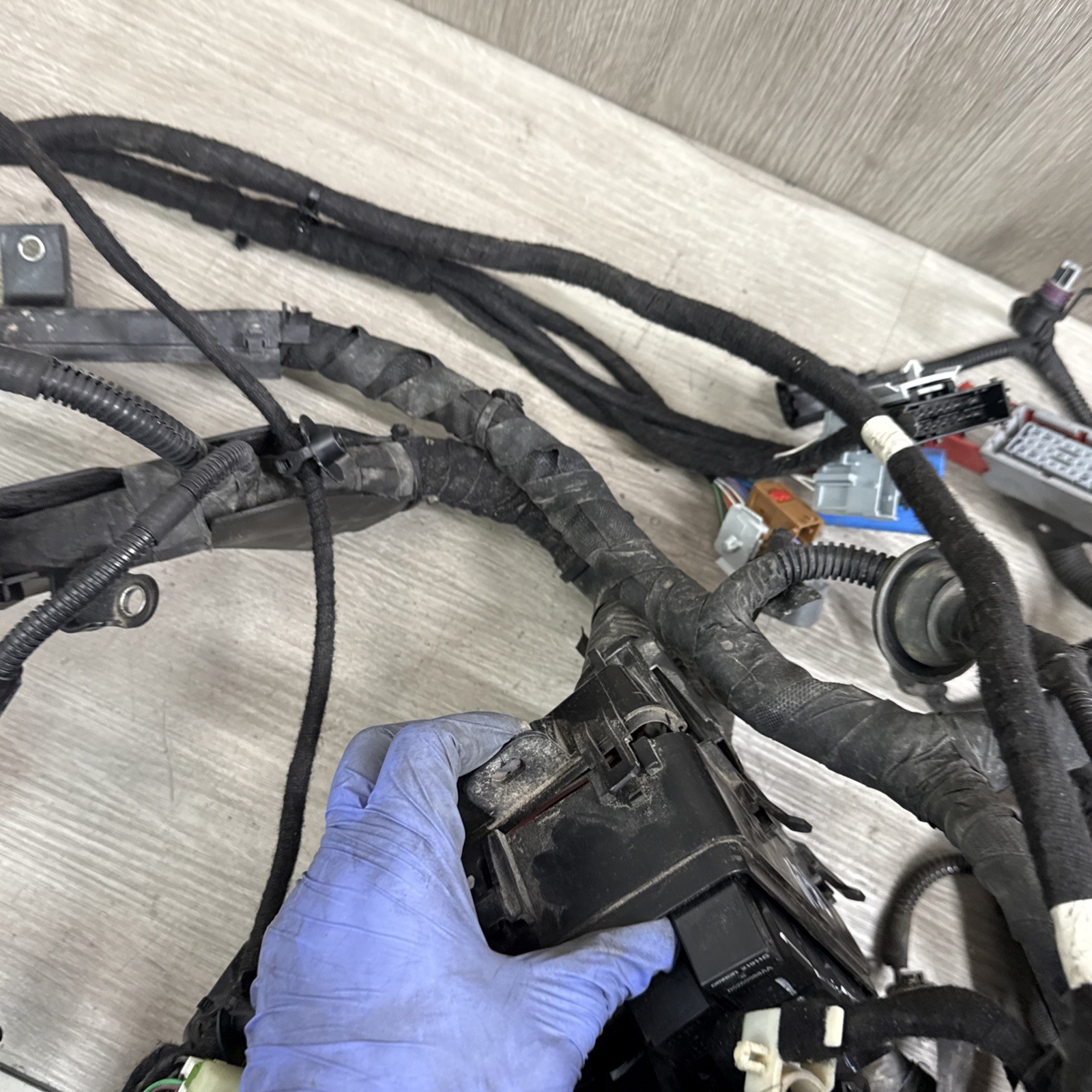 ✅ 2014 - 2017 Maserati Ghibli 3.0L V6 Engine Bay Wiring Harness OEM 06700086490