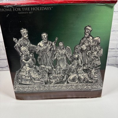 Nativity Scene 12 Pc Set Figures Porcelain Silver Plated Home for the Holidays