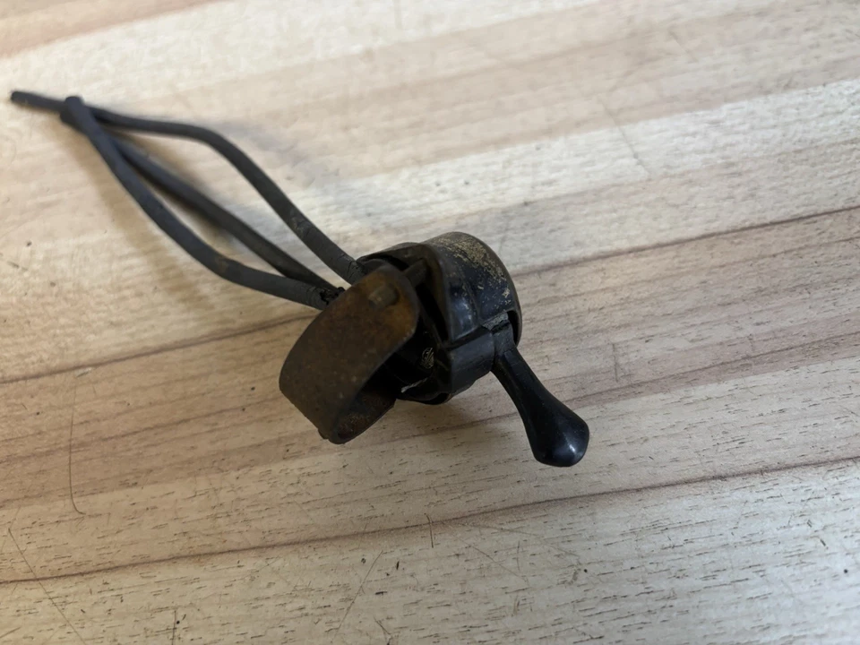 PRE WAR MOTORCYCLE BRASS DIP SWITCH BSA NORTON ARIEL AJS SUNBEAM TRIUMPH ETC - Image 2 of 4