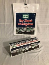 2002 Hess Toy Truck and Airplane &ndash; NIB & BONUS * Original Bag! *