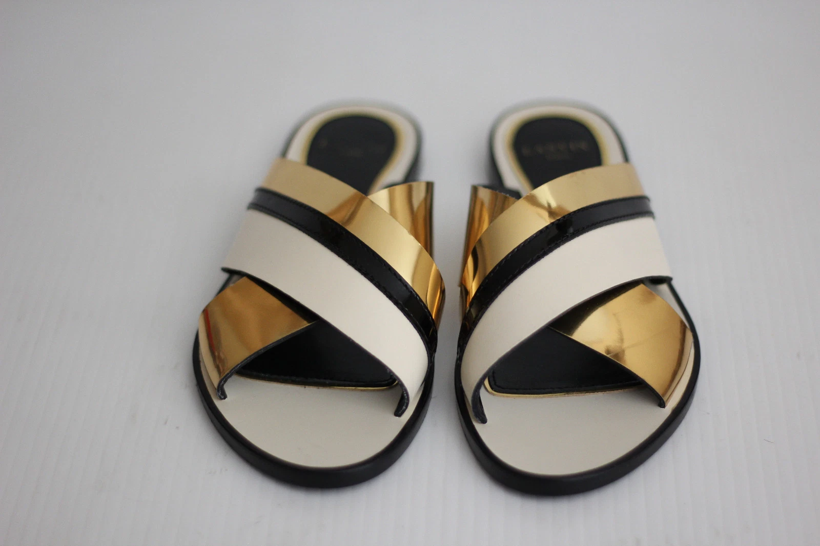 Lanvin — LANVIN Criss Cross Mirror Metallic Matte Slide Sandal - Black / Gold - 8.5 (S36)