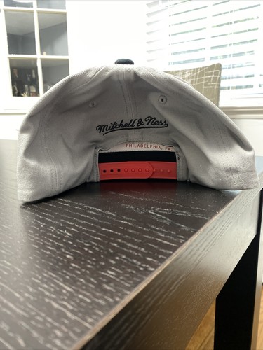 Chicago Bulls Mitchell and Ness adjustable Hat Snap Back Jordan New Era - Picture 5 of 5