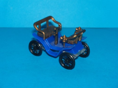Ancienne Voiture Publicitaire Renault 1900 Coupé - Miniature Collector Huilor - Rare