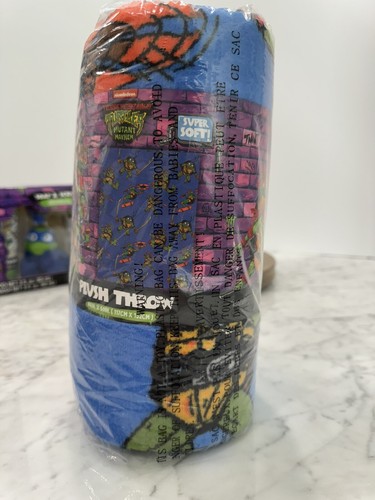 Teenage Mutant Ninja Turtles Shampoo Body Wash & Scrub Bath Set w 46"x60" Throw - Picture 11 of 23