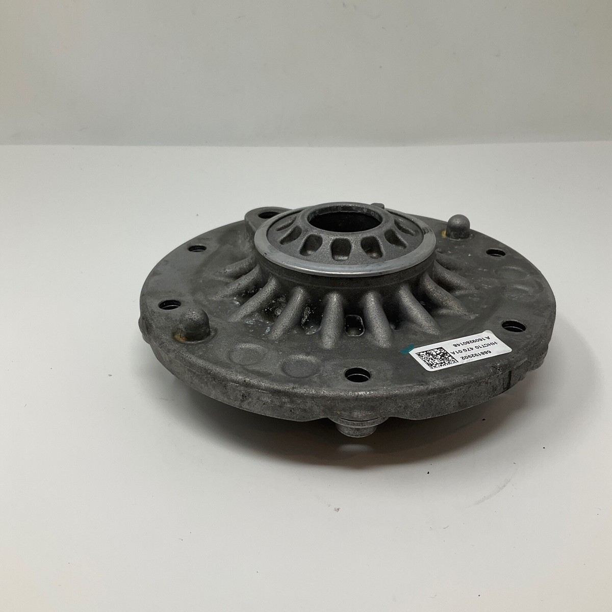 BMW Front Shock Absorber Bracket 688192902 F20 F21 F22 F30 F31 F32 