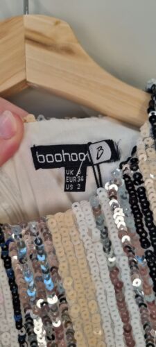 Boohoo Boutique Lotti Striped Sequin Dress Very Sparkly UK6 Black White Silver - Picture 3 of 7