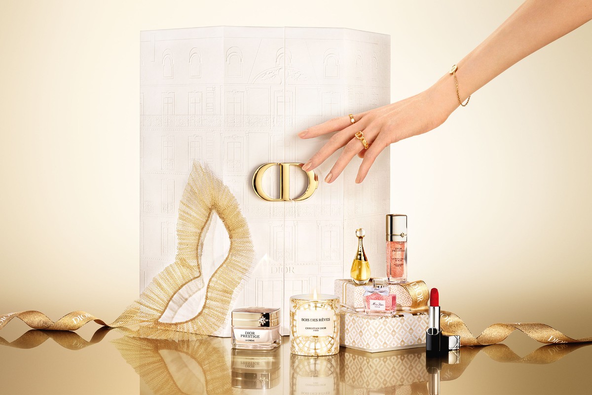 DIOR ADVENT CALENDAR 2024 30 MONTAIGNE LUXURY MINI BEAUTY DIOR ADVENT CALENDAR 2024 30 MONTAIGNE LUXURY MINI BEAUTY