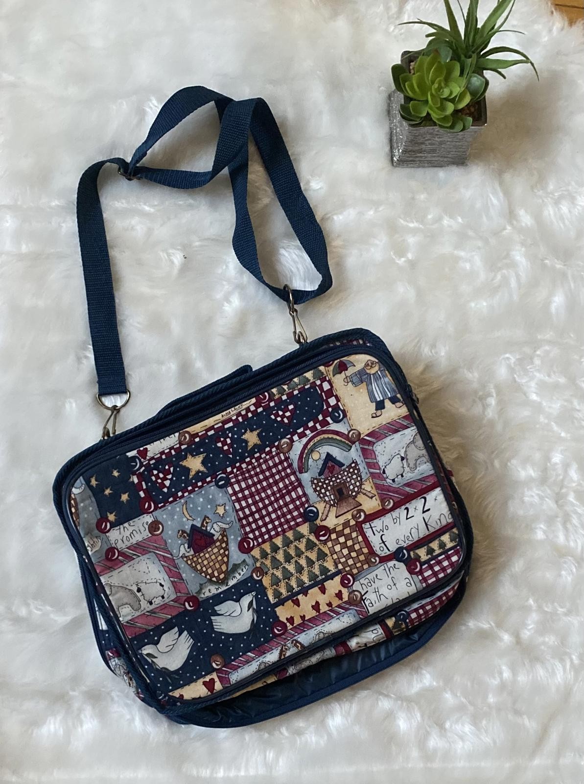 Charming Quilted Patchwork Handbag - image 2