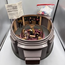 Playmates Star Trek The Next Generation Enterprise Bridge Playset W/ 7 Figures