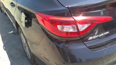 Driver Tail Light US Built Quarter Panel Mounted Fits 15-17 SONATA 32858956