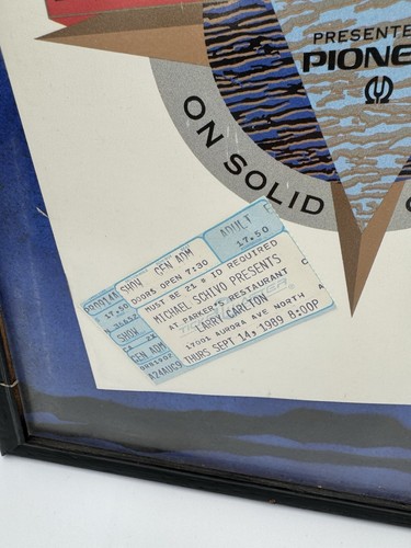 Larry Carlton Autographed Concert Program And Ticket Stub Framed 9/89 - Picture 2 of 3