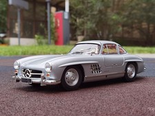 MINICHAMPS 1:18 Mercedes Benz 300SL W198 1954 Alloy Full Open Car Model