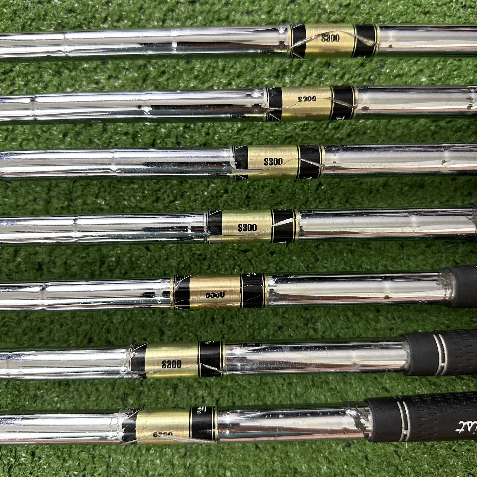 Titleist 2008 AP1 Iron Set 4PW Dynamic Gold S300 Stiff Flex Steel