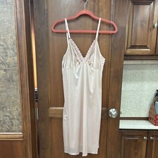 Cream Lace Trim lightweight Chemise slip Silky Sleepwear 36