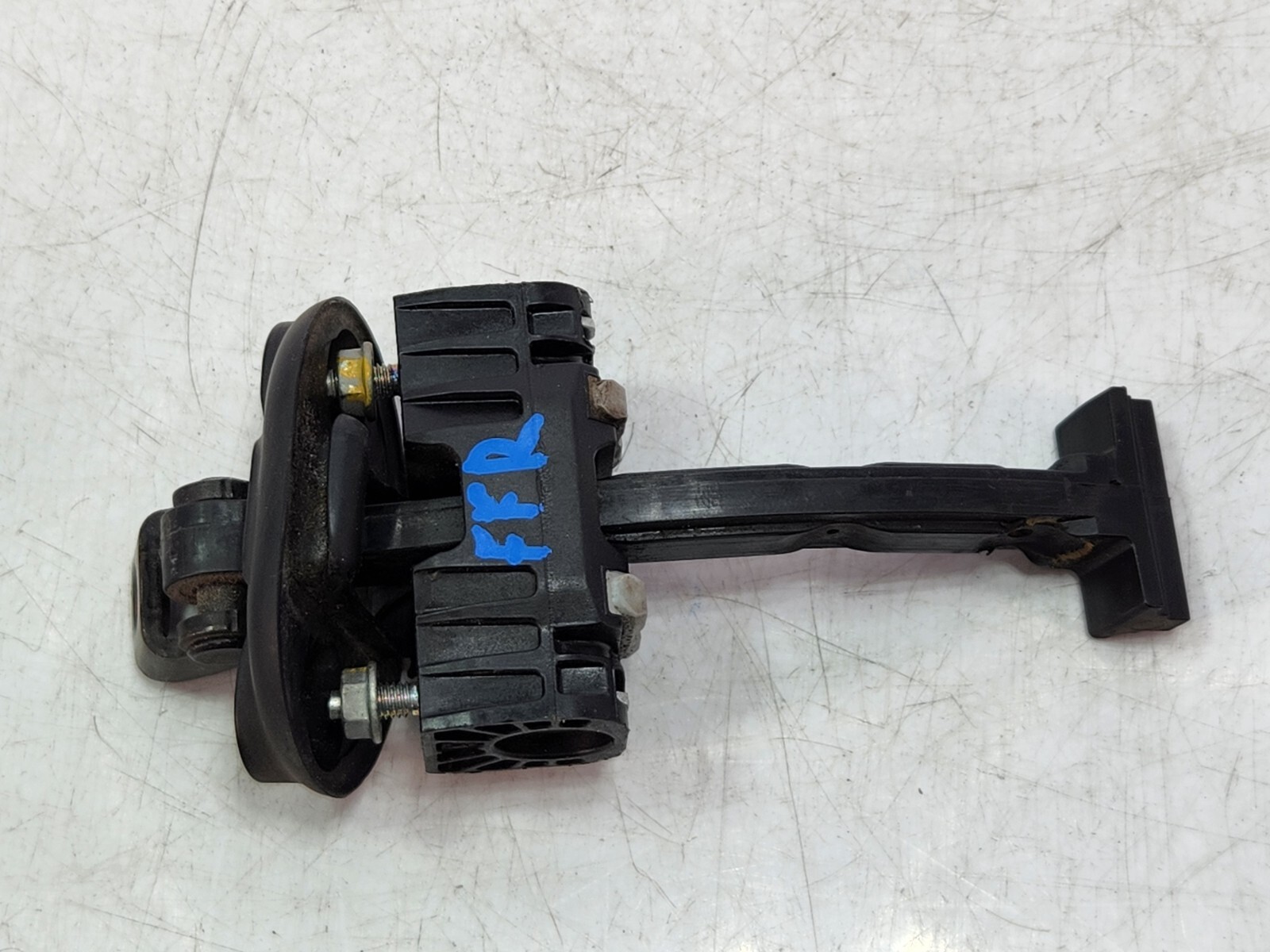 ✅ 11-16 OEM Ferrari FF Front Right Passenger Side Door Hinge Check Strap Stopper