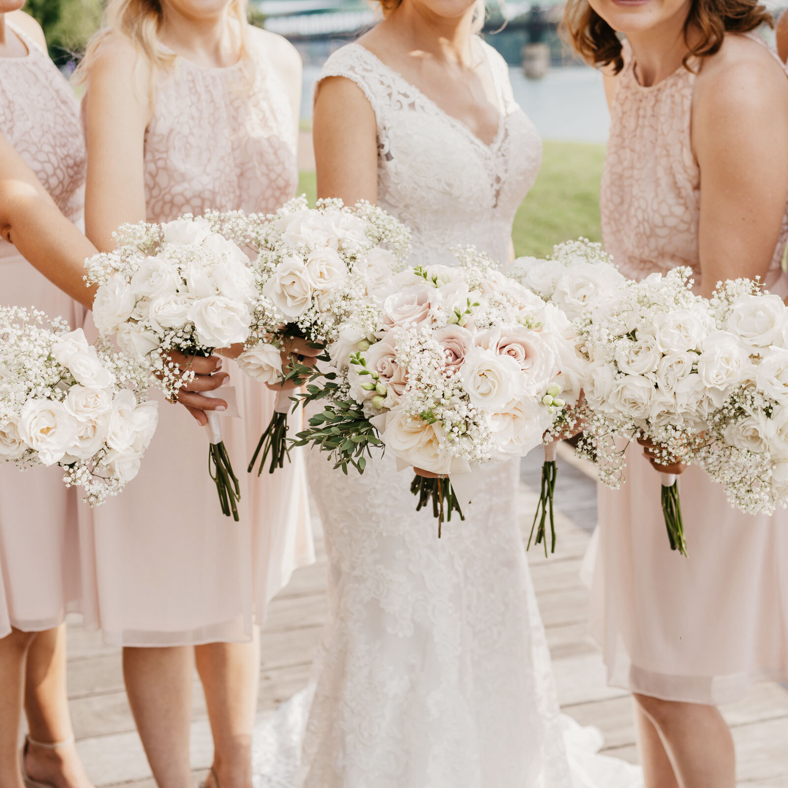 STOBAZA Künstliche Nelken 5 Stück - Realistische Deko Für Muttertag & Zuhause