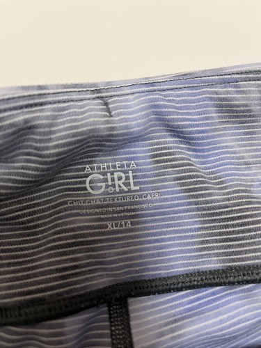 Athleta Girl Chit Chat Textured Blue Tie Dye Capri Leggings Girls Sz XL 14 EUC! - Picture 2 of 12