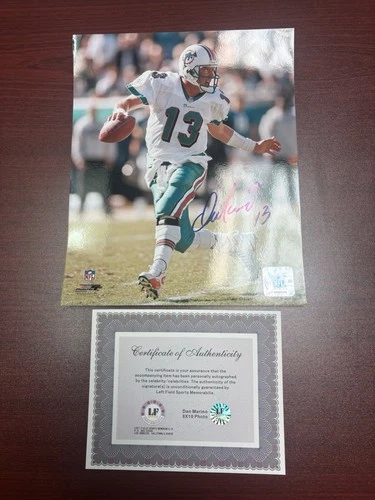 Dan Marino Miami Dolphins Signed 8x10 Photo COA
