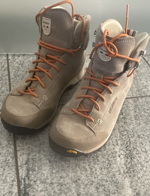 Dolomite Damen Wanderschuhe Leder Vibram-Sohle EUR 41 1/2 Beige