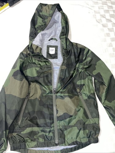 GAP  Camo Army Windbreaker Unisex Kid Size Sm 6-7 Camouflage Lightweight Hooded