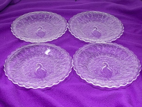 Vintage Metropolitain Museum of Art 4er Set Pfauen Teller Pressglas 5,75" - Bild 2 von 8