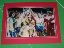 Peter Rodrigues Signed & Mounted Southampton FC 1976 FA Cup Final Photograph