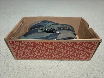 パンプス 25AW新色】クロスリボンスニーカーパンプス/643301