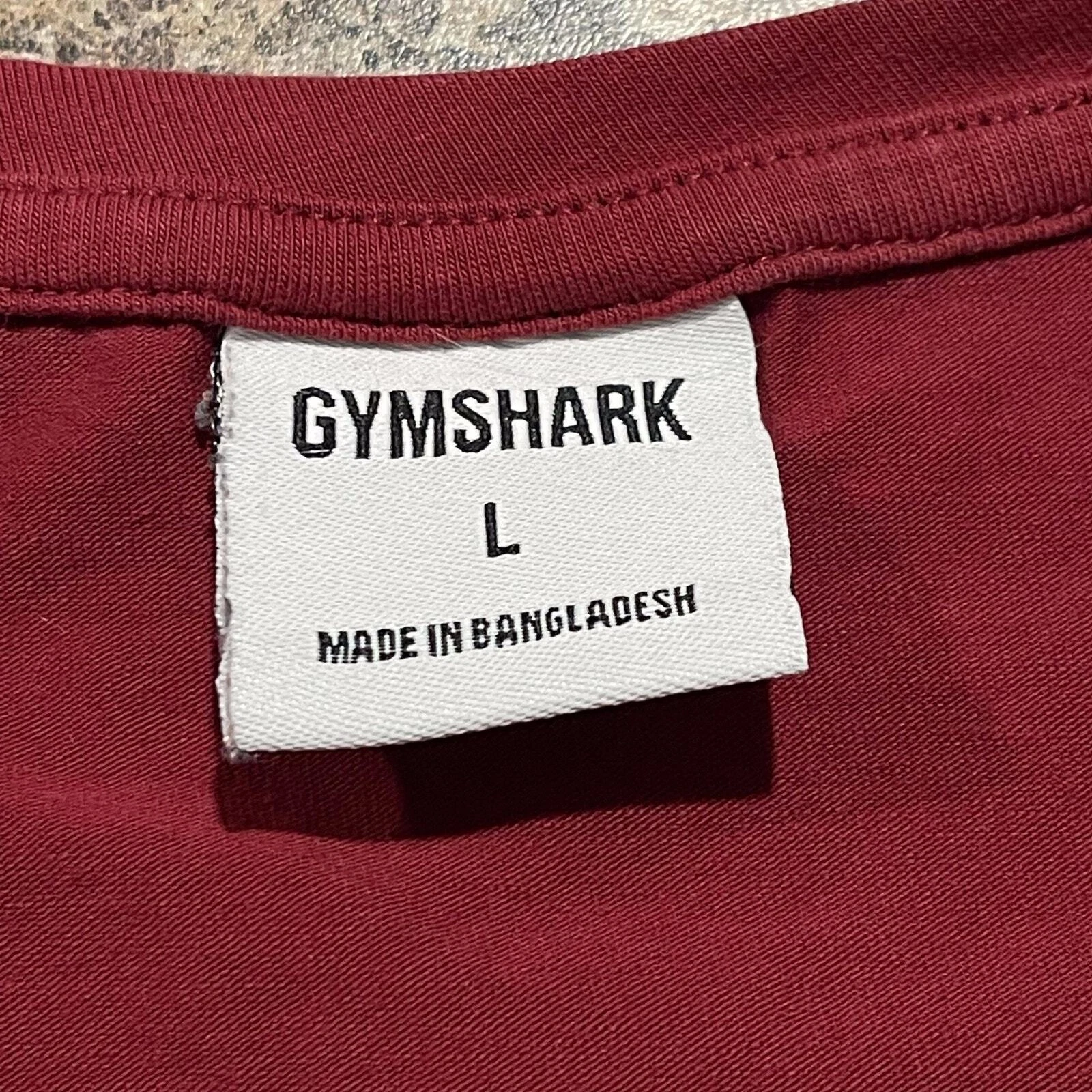 gymshark short sleeve logo activewear athletic shirt
