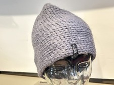 NWT Burton OOP Colt Beanie WHITE Collection Skateboard Ski Knit Cuff Hat Cap