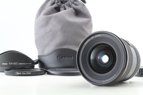 [ MINT w/Hood ] Canon EF 17-35mm f/2.8 L USM Wide Angle Zoom Lens from Japan