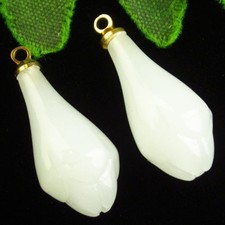 2pcs White Jade Bud Pendant Bead 22x10mm H14162