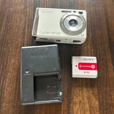 Sony Cyber-shot DSC-W80 Digital Camera 7.2MP 3x zoom