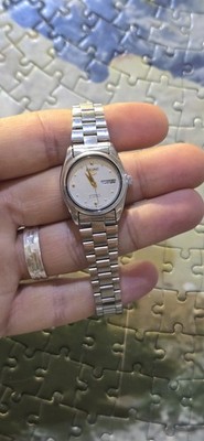 vintage Seiko 5 Lady 21 Jewels Automatic 2919 Arabic/English Day Date Vintage