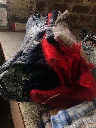 100% Wool Tweed Fabric Bundle. 1.8 kilos. Cushions, Crafts Etc. Woven The In UK. - Picture 7 of 10