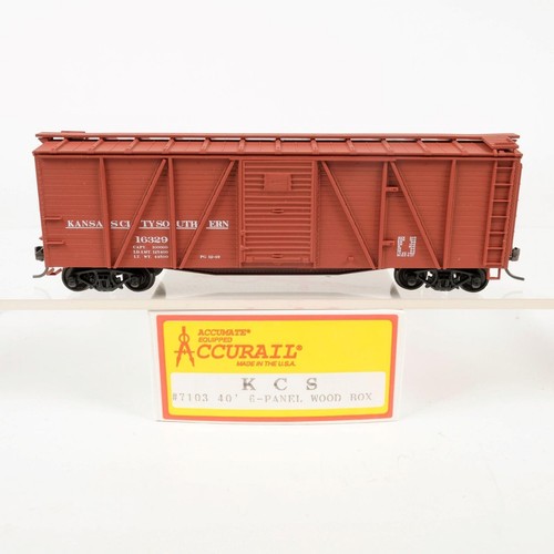 Accurail HO Kansas City Southern KCS 40' 6Panel Wood Box Car Kit Built