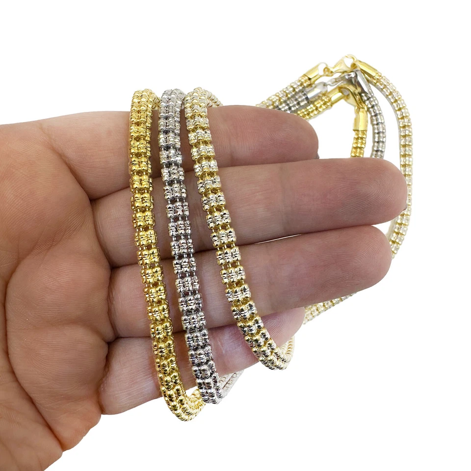 Cadena de malla de oro amarillo de 18 quilates sobre plata de ley de 5 mm con corte de diamante helado (eslabón sólido Foto 3 de 4