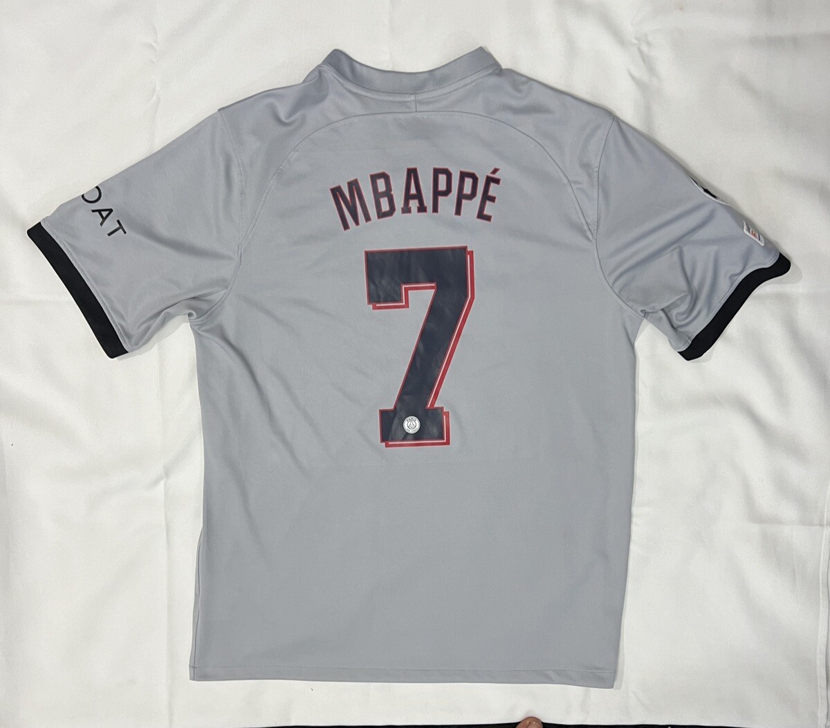 Paris Saint-Germain MBAPPE 7 ホワイトジャージ Paris Saint-Germain MBAPPE 7 ホワイトジャージ - メルカリ
