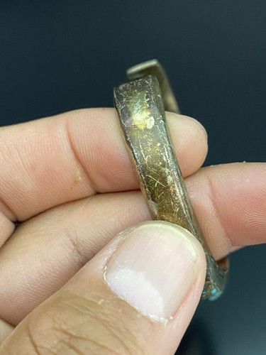 Signed Dine' F. Chee Native American Sterling Spiderweb Turquoise Cuff Bracelet - Picture 8 of 10