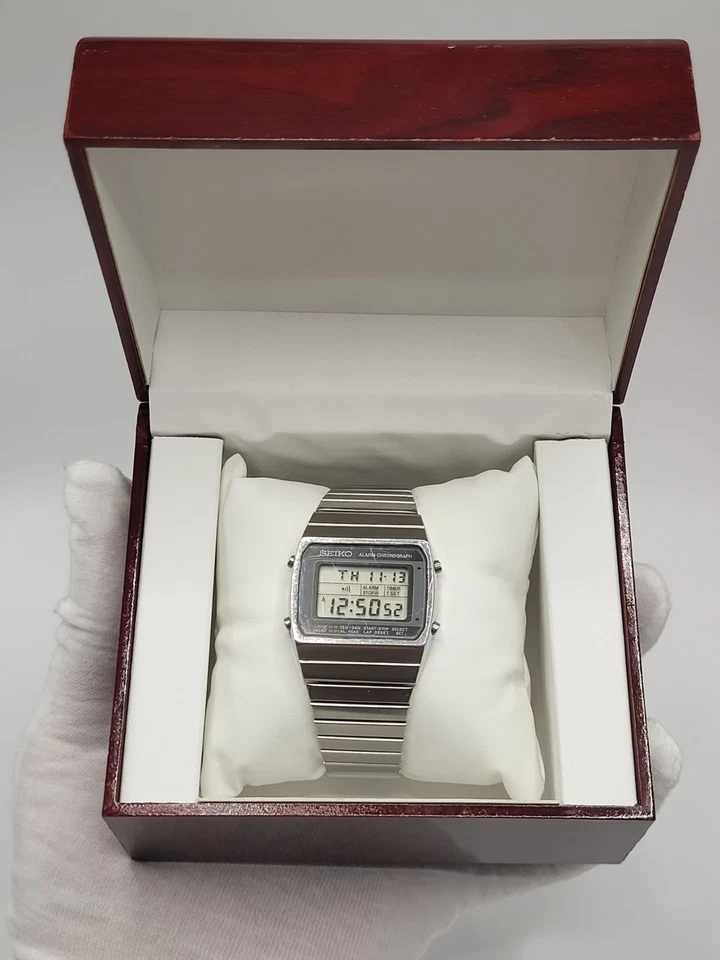 Japan [N. MINT] 1981 Seiko Quartz Chrono Watch A939-5010 Men's Digital Lcd Rare - Image 3 of 4
