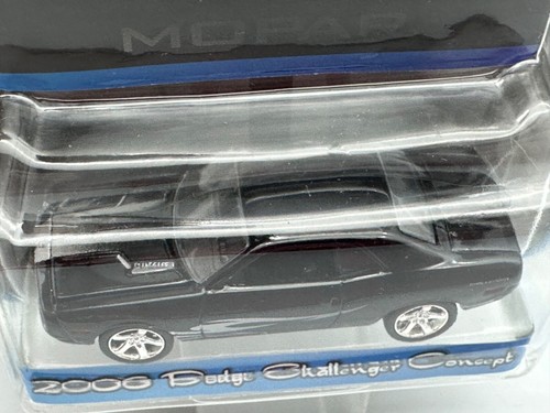 Greenlight Midnight Edition 2006 Dodge Challenger Concept, Black, 1:64, NIB - Picture 10 of 12