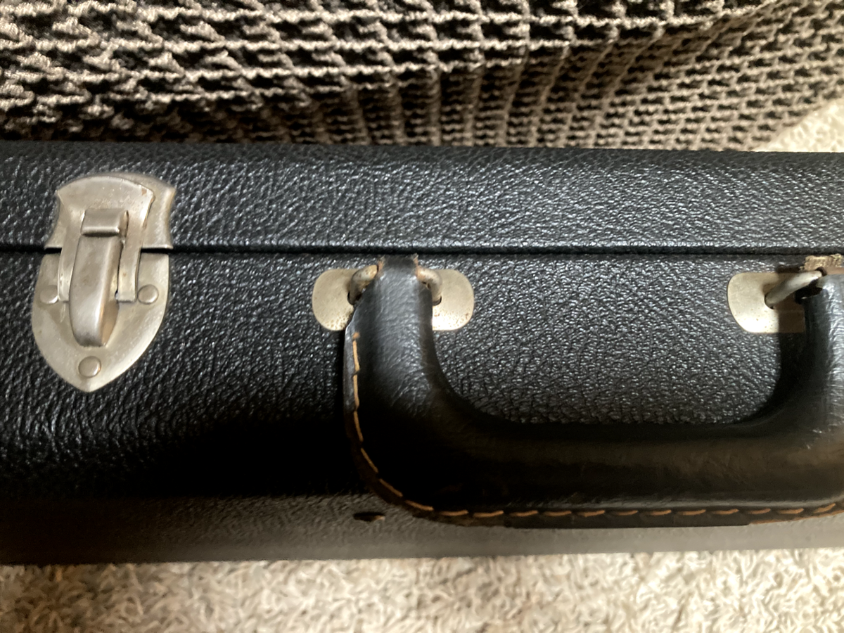 ストラト　ケース付き！！ Vintage 1970's Fender Stratocaster Case Black Tolex w/Orange
