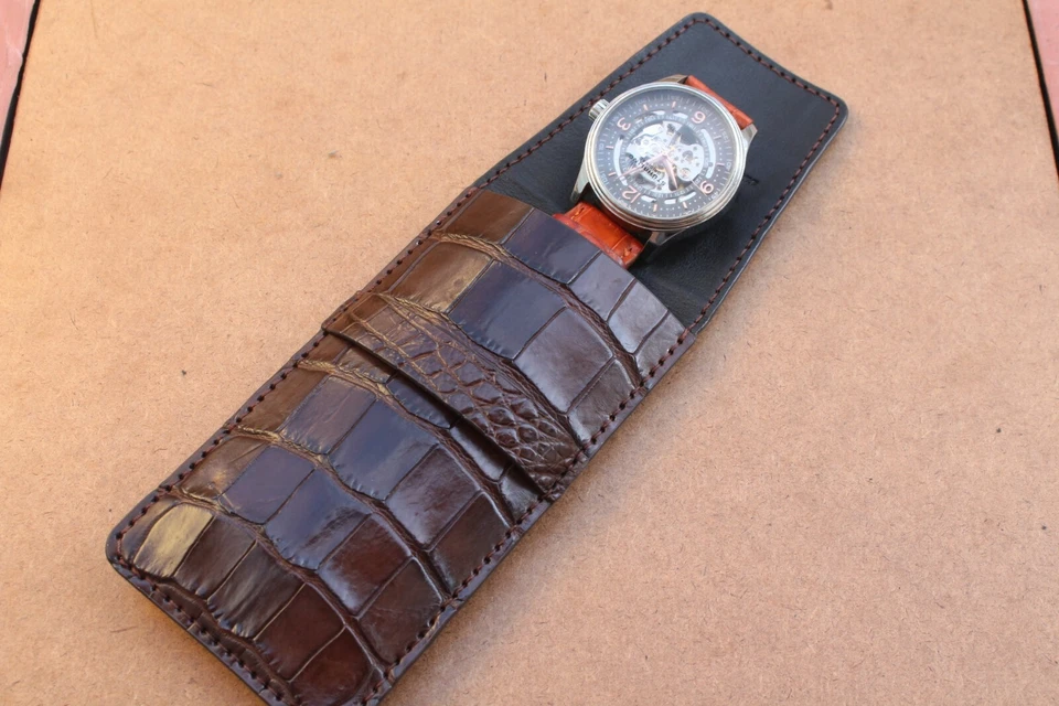 Bolso de reloj hecho a mano con estampado de cocodrilo Estuche de relojes de cuero Almacenamiento VIAJES Foto 3 de 3