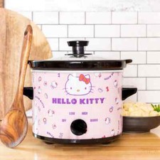Hello Kitty and Friends 2-Quart Slow Cooker by Uncanny Brands — listing 3