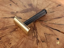 Gillette Old Type Head on Bakelite Tech Handle VTG DE Razor