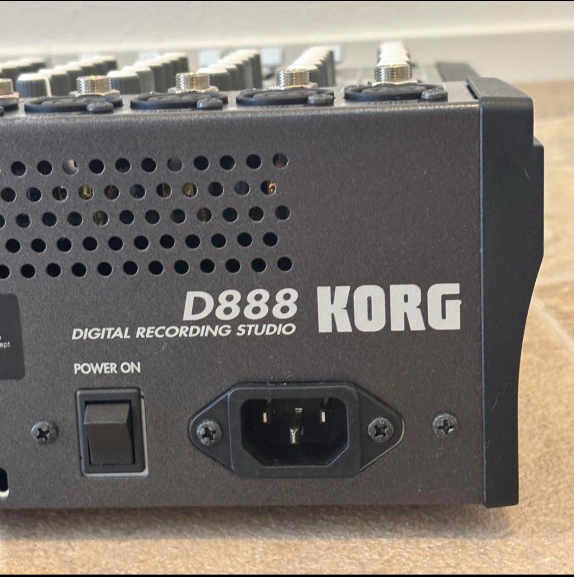 KORG D888 マルチトラックレコーダー Korg D888 Digital Multi Track Recorder for sale online | eBay