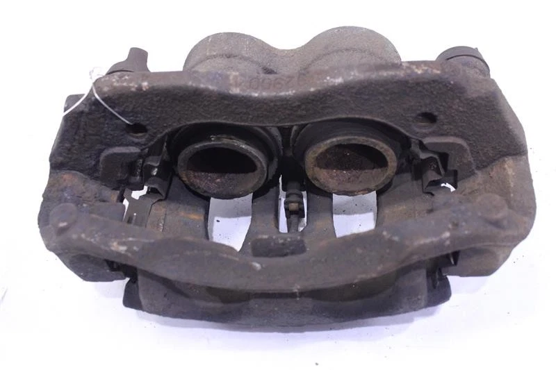 Used Front Right Disc Brake Caliper fits: 2017 Mercedes-benz Mercedes sprinter 2 Foto 2 de 4