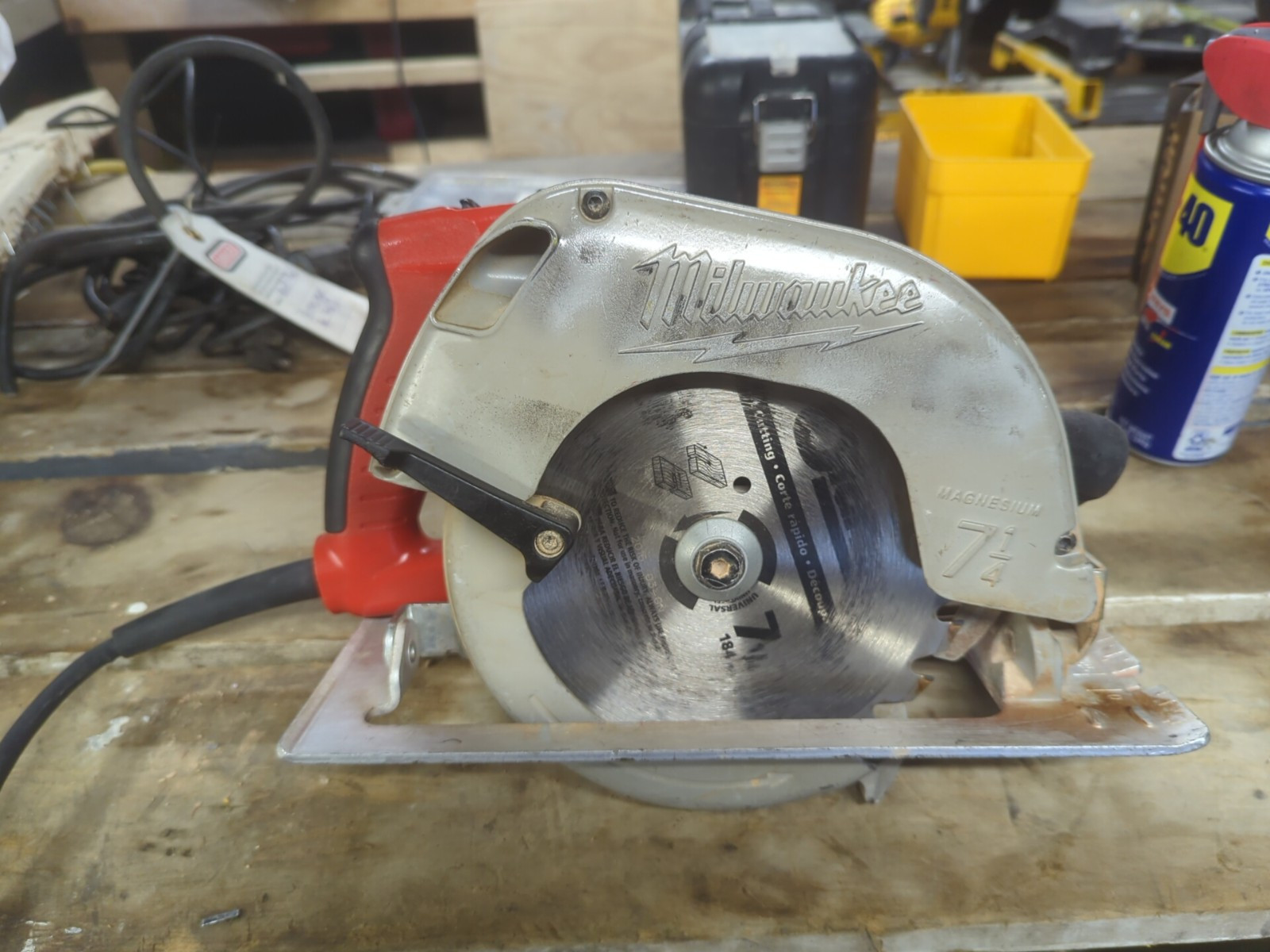 Milwaukee 6390-20 TILT-LOK 120V 7-1/4