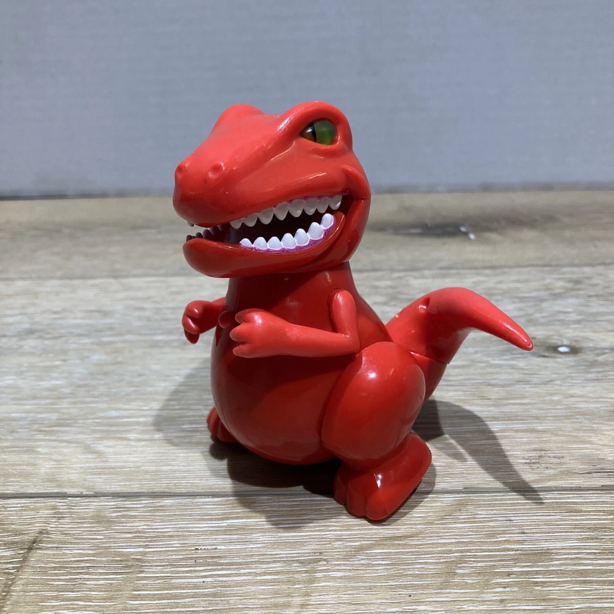 Red Dino Neopets Voice Activated Red Grarrl Thinkway Toys
