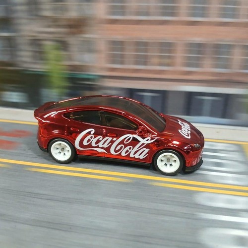 Hot Wheels TESLA MODEL Y Red CHROME COCA COLA (WANGSTAR CUSTOM) REAL RIDERS - Picture 14 of 15